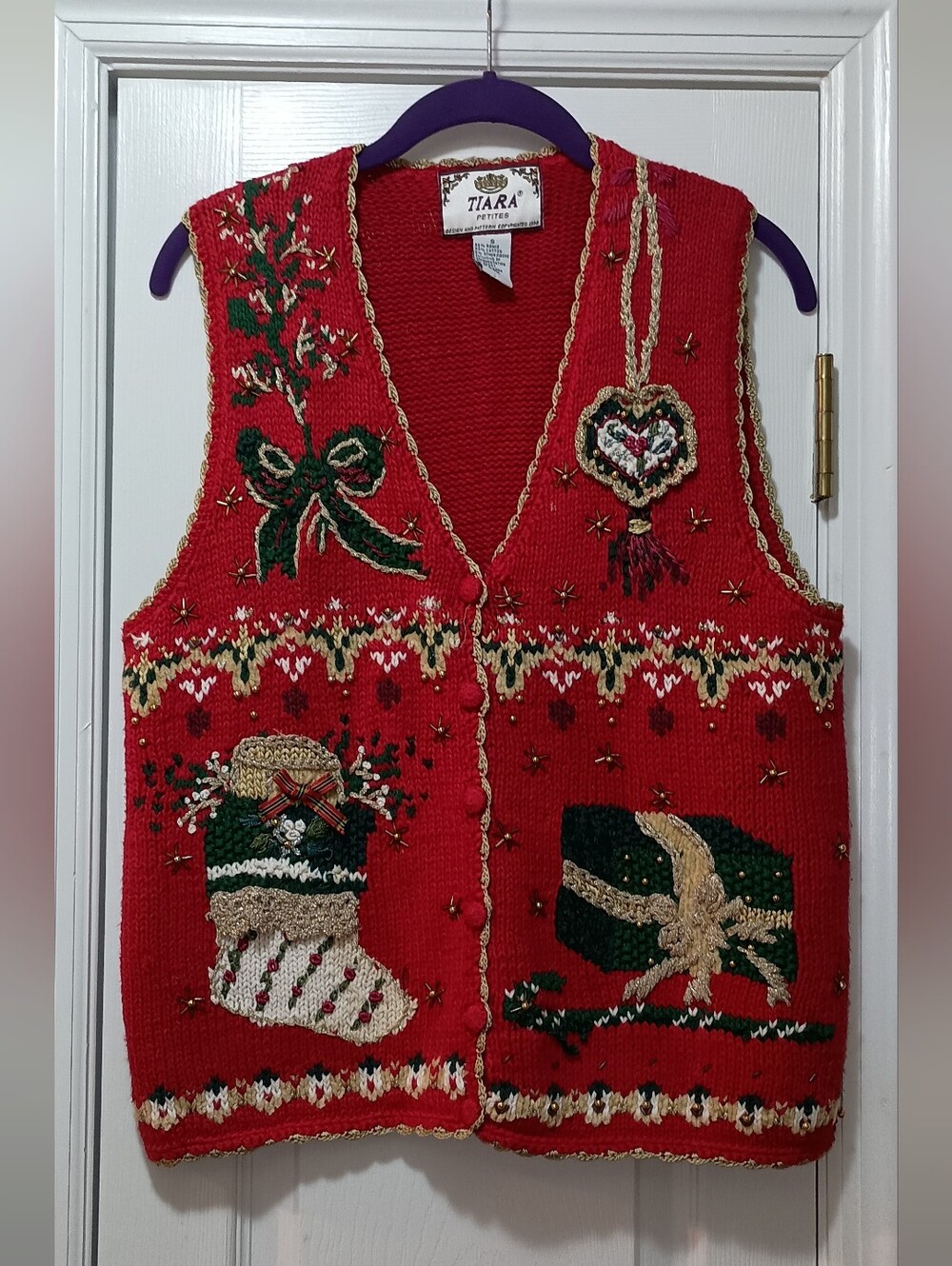 Tiara Brand Vintage Red Holiday Embroidered Sweater Vest Tassel Ornament Small